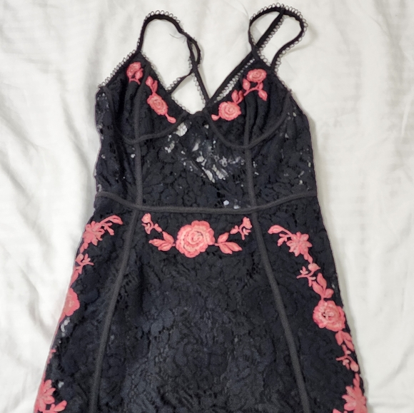 TOBI Black Mini Dress - Picture 2 of 5